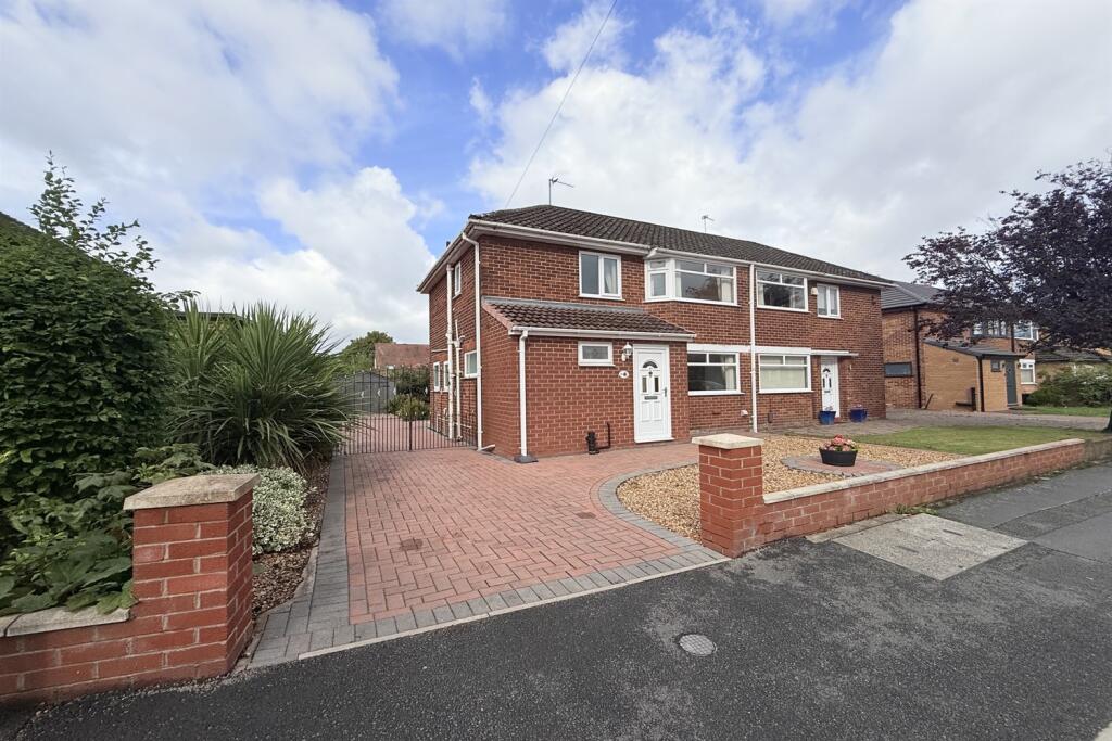 House in Warrington, Paddington, Poulton-with-Fearnhead