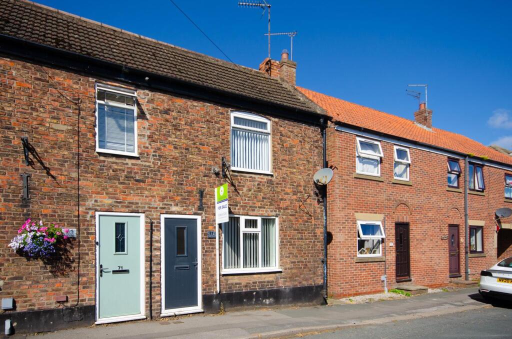 Main Street, Preston, Hull - View 2