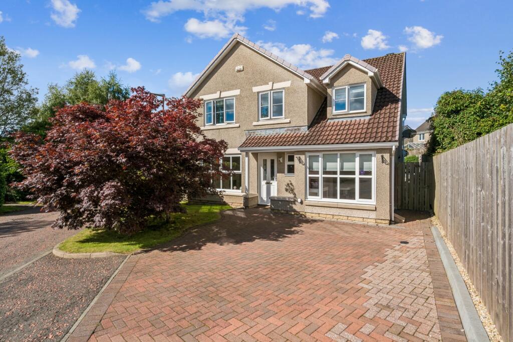 House in Falkirk