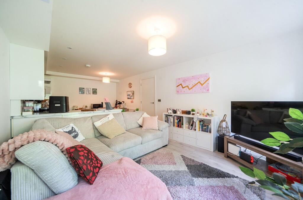 Apartment in Lewes - View 2
