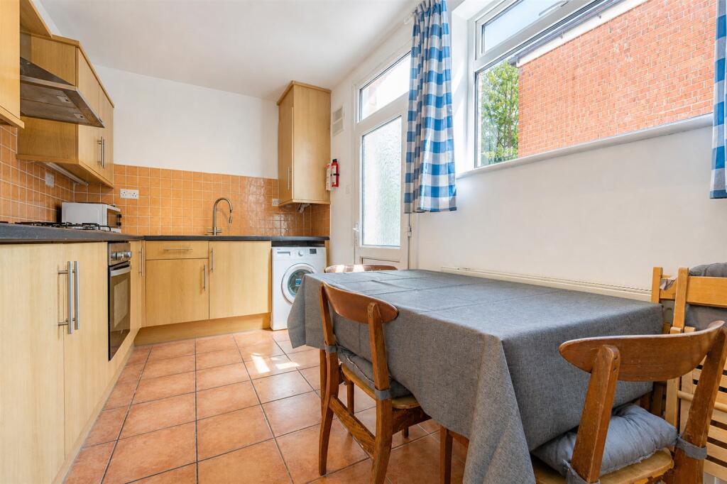 House in Birmingham - More