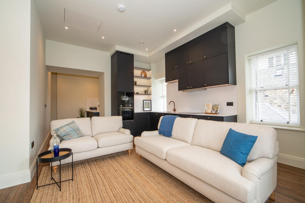 Apartment in Leeds - View 2