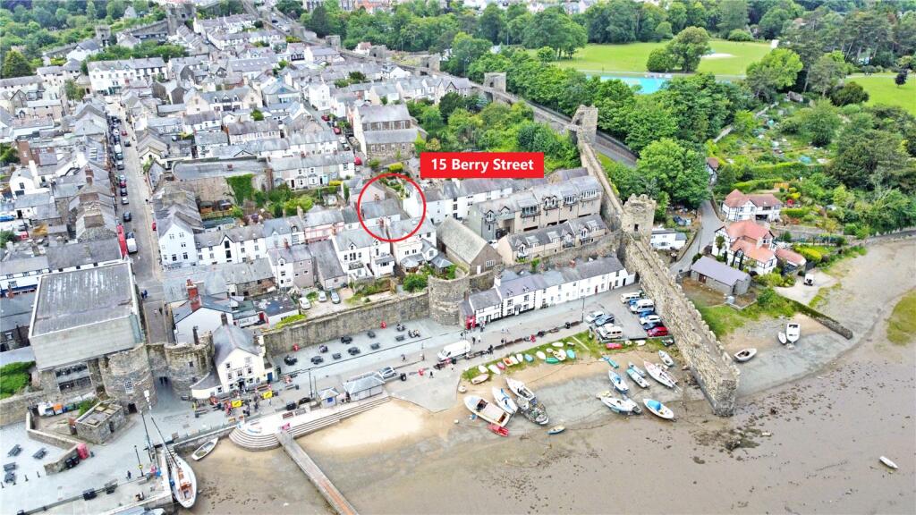 House in Conwy - View 2