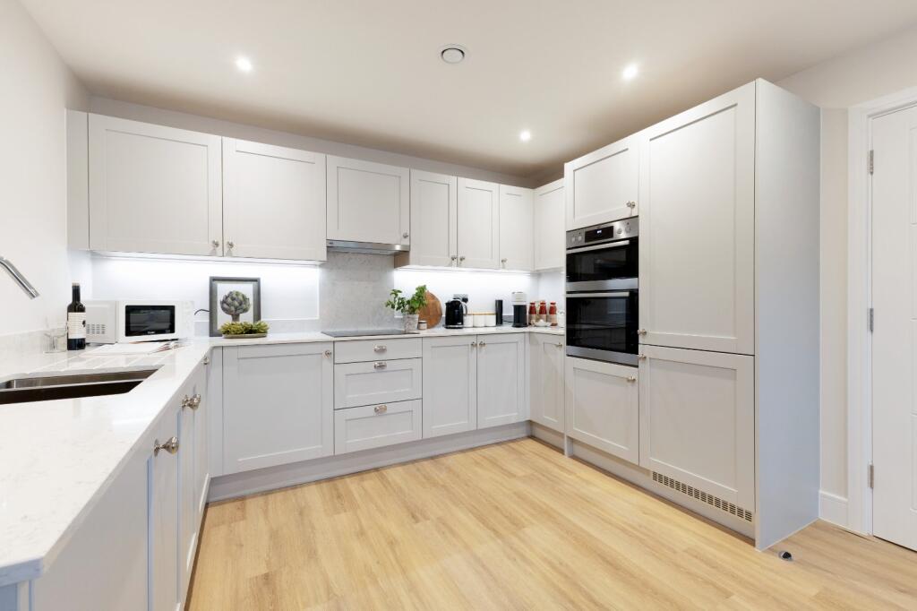 House in Kingston upon Thames - View 5