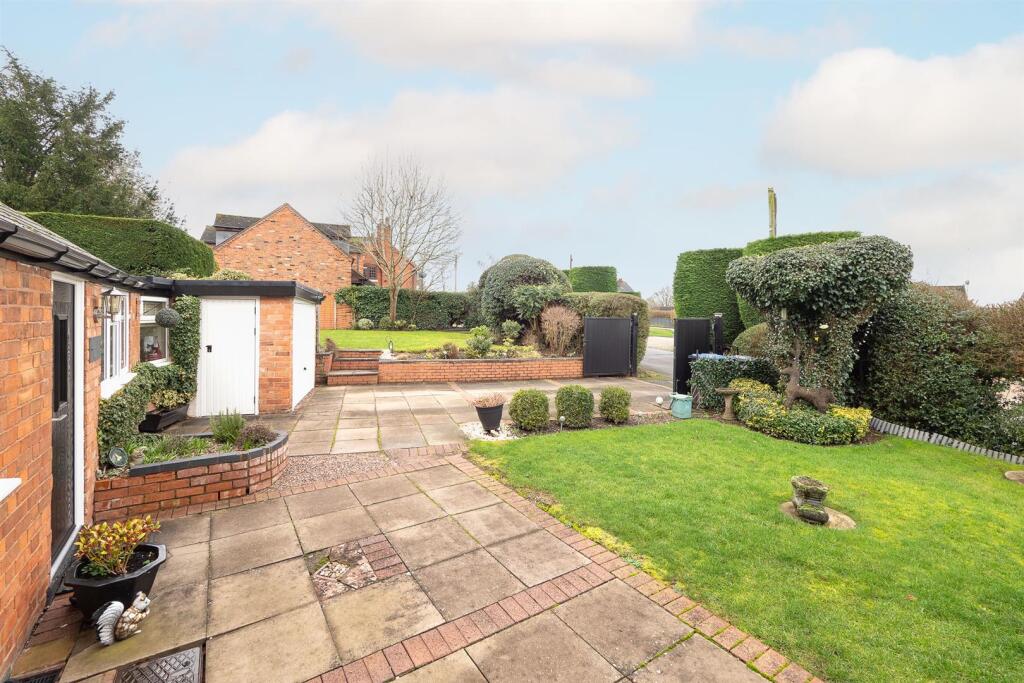 Additional image 9 of Birmingham Road, Mappleborough Green, Studley