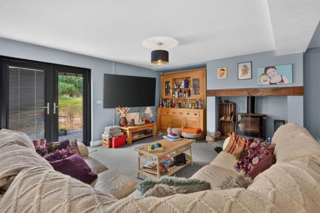 Open Plan Kitchen/Lounge
