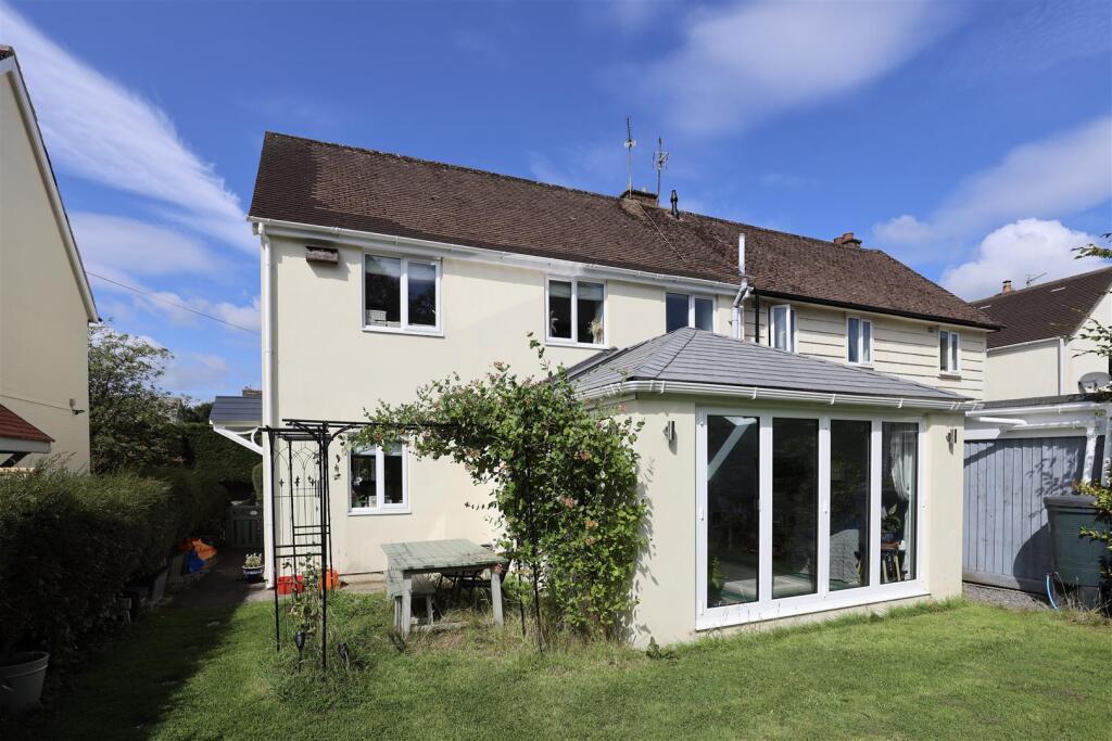 3-bed semi-detached on 11 Maes Y Ffynnon, Bonvilston, Vale of Glamorgan, CF5 6TT, £445,000