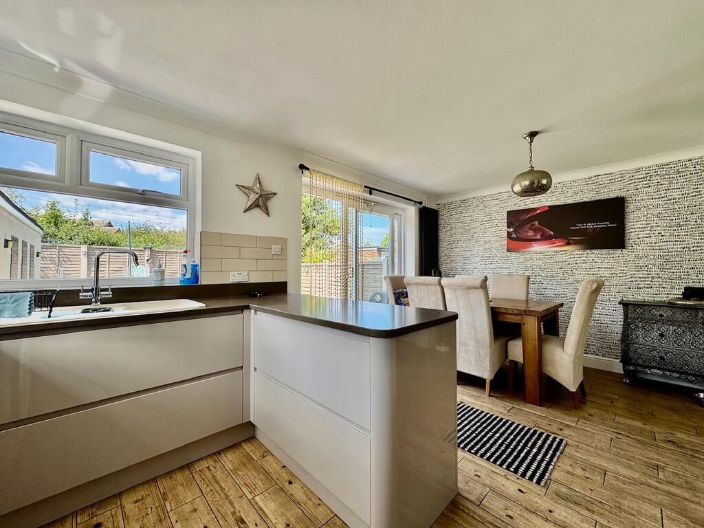 Worcester Road, Burnham-on-Crouch - View 4
