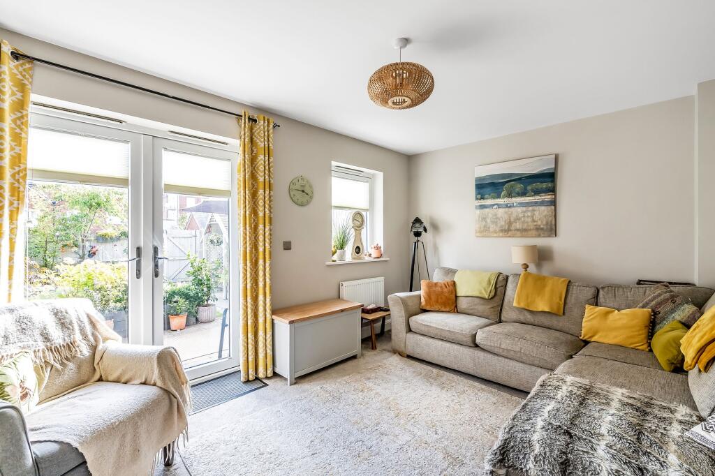 House in Tunbridge Wells, Kent - View 2