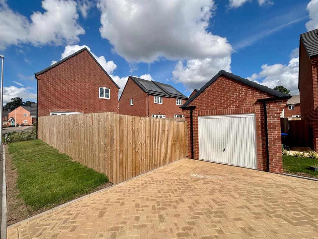 Beard Close, Kenilworth, PLOT 53 photo 2