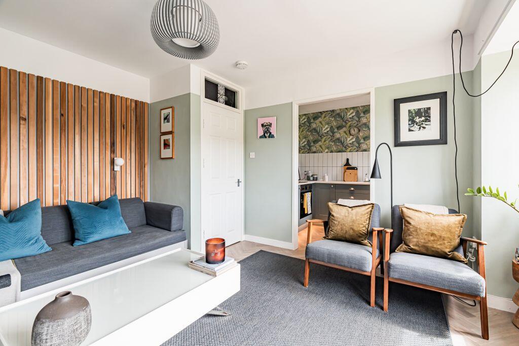 Apartment in Edinburgh, Hillside, Leith Central - View 4