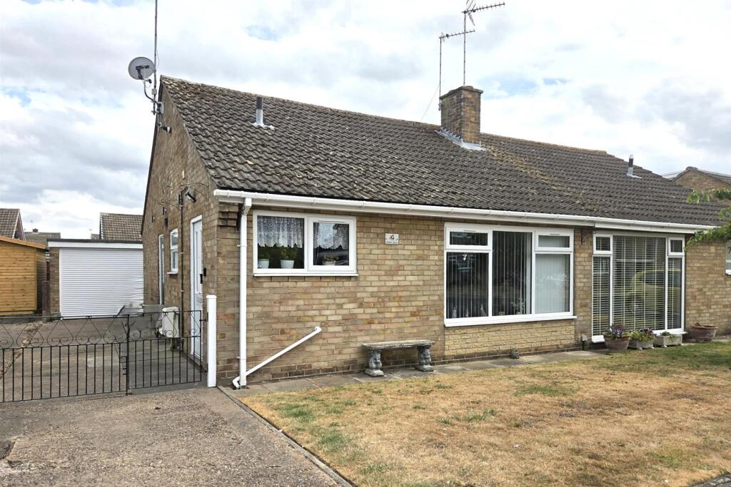 Main image of property: Wells Grove, Goole