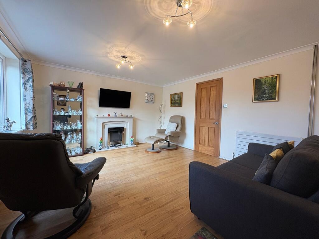 Hawkshead Way, Peterborough, PE4 photo 2