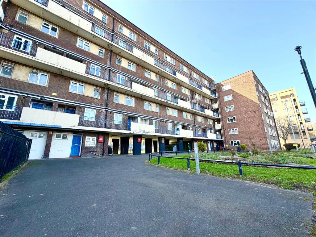 Main image of property: Queensbridge Court, Queensbridge Road, E2