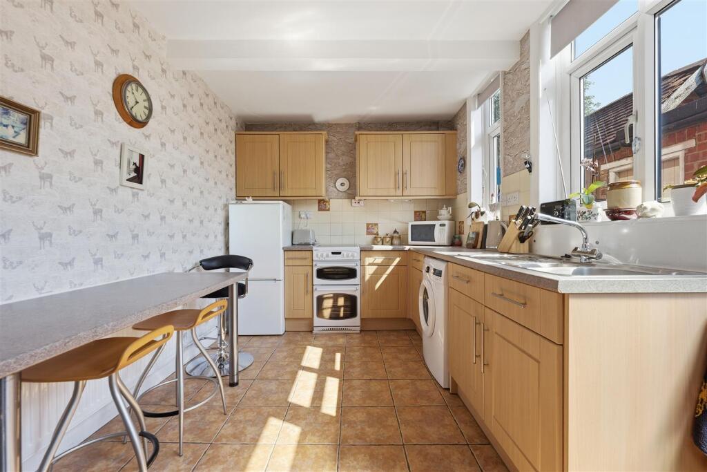 Landseer Road, Southwell - More