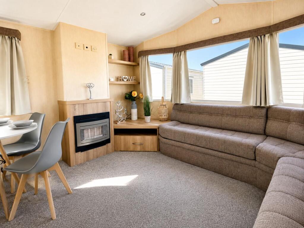 2013 Willerby Rio Gold, Felixstowe Beach Holiday Park, Walton Avenue, Felixstowe, Suffolk, IP11 2HA