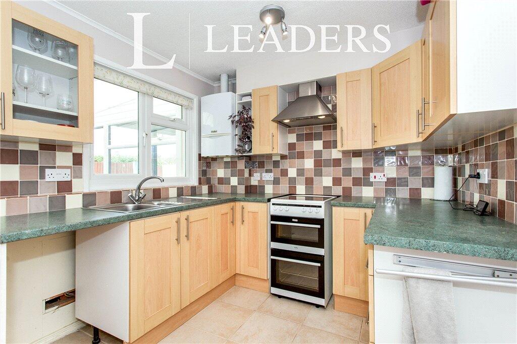 36 WINFOLD ROAD photo 3