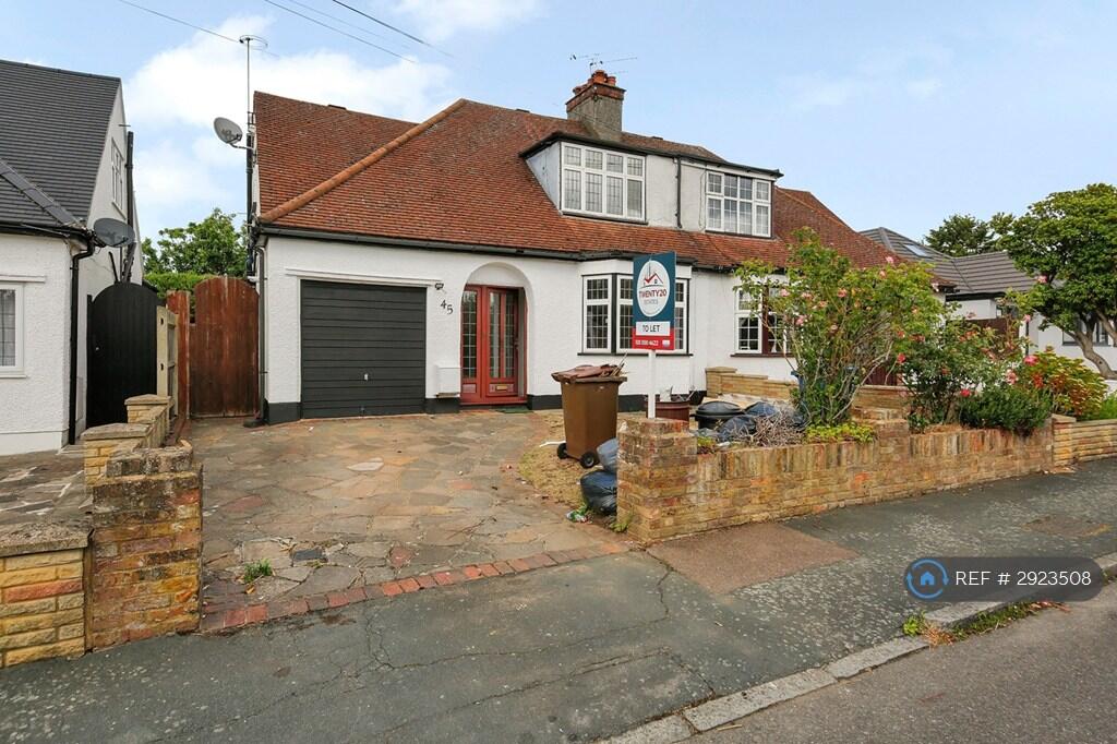 Main image of property: The Glen, Pinner, HA5