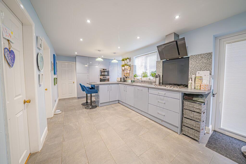 Additional image 4 of Bridge Meadow Drive, Knowle, B93