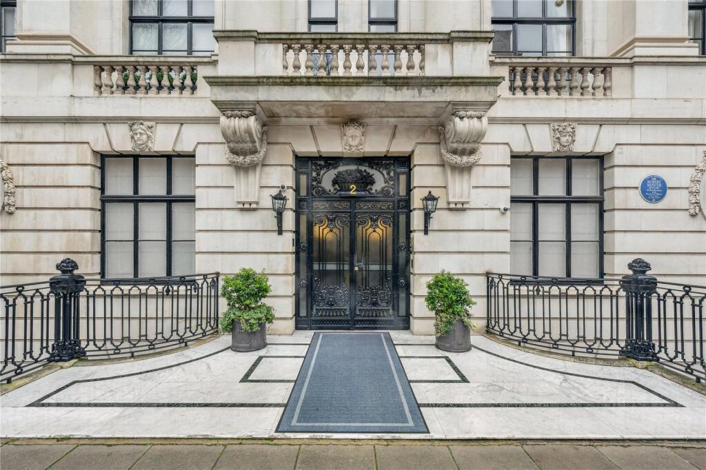 Main image of property: Mansfield Street, London, W1G