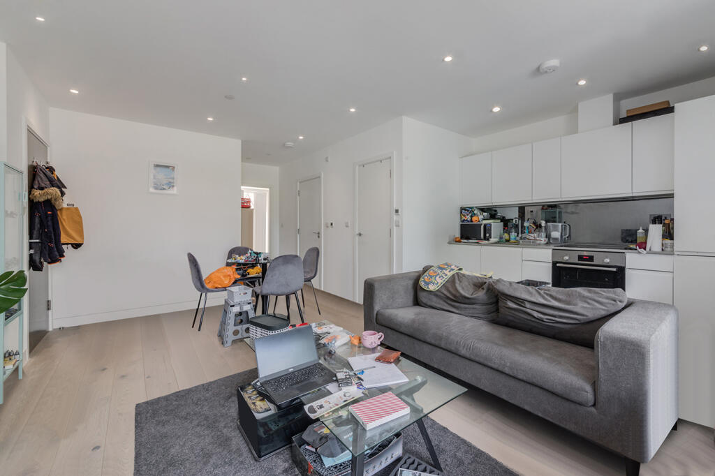 Apartment in London - View 2