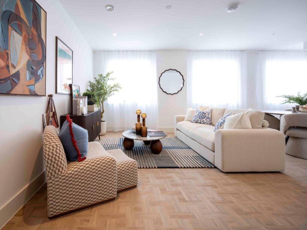 Apartment in London - More