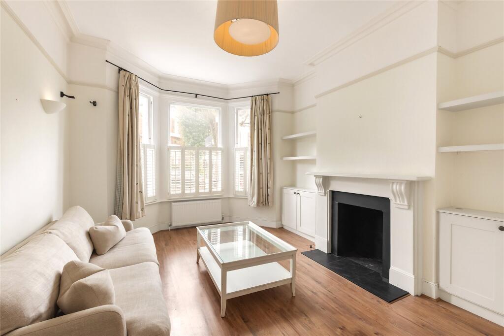 Apartment in London - View 3