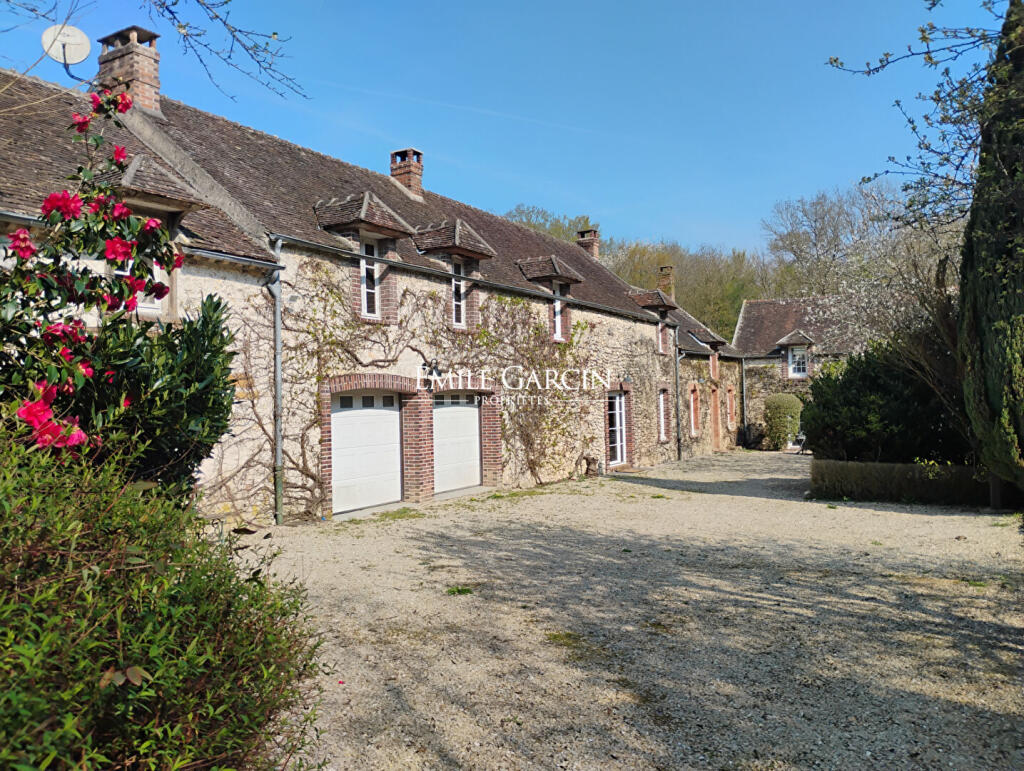 Main image of property: Paris-Isle of France, Seine-et-Marne, Donnemarie-Dontilly