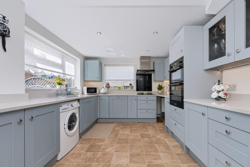 House in Alcester, Oversley Green - View 5