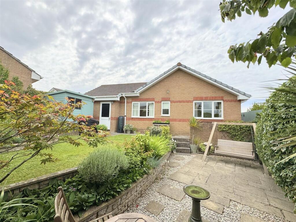 House in Truro - View 2