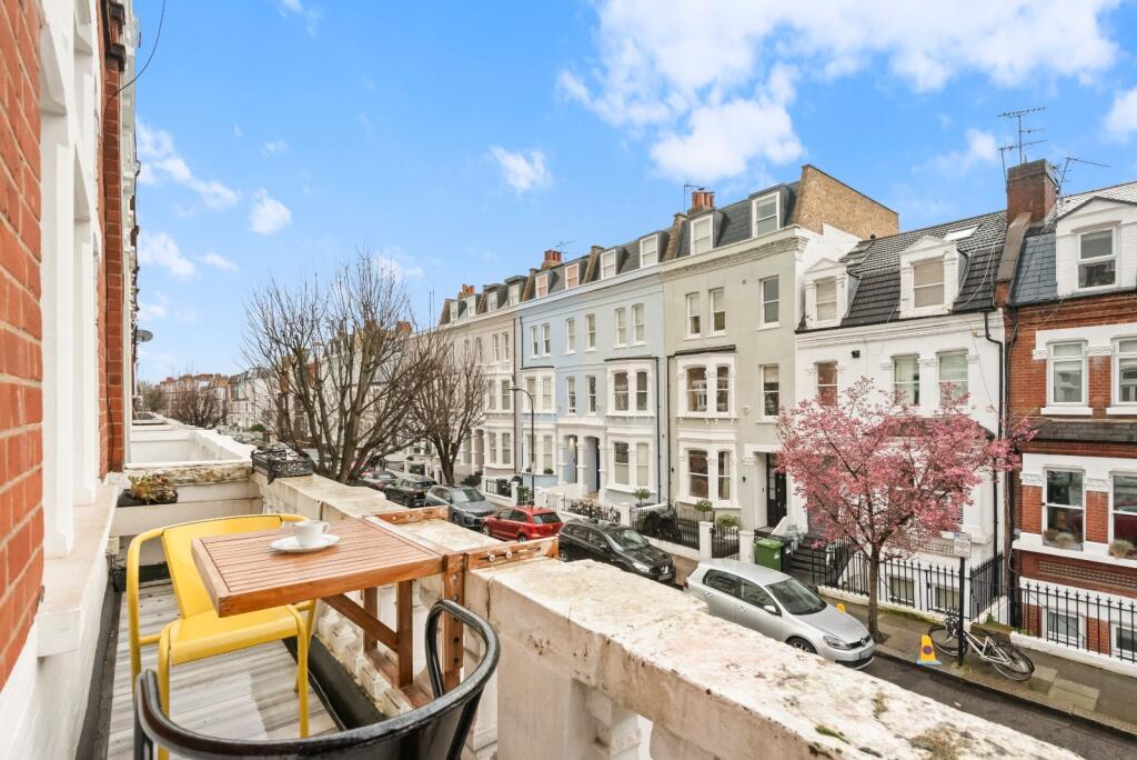 Apartment in London - View 5