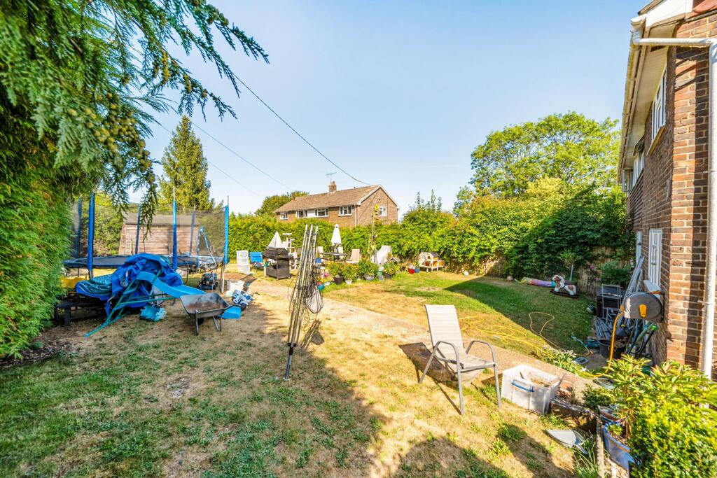 House in Southampton - More