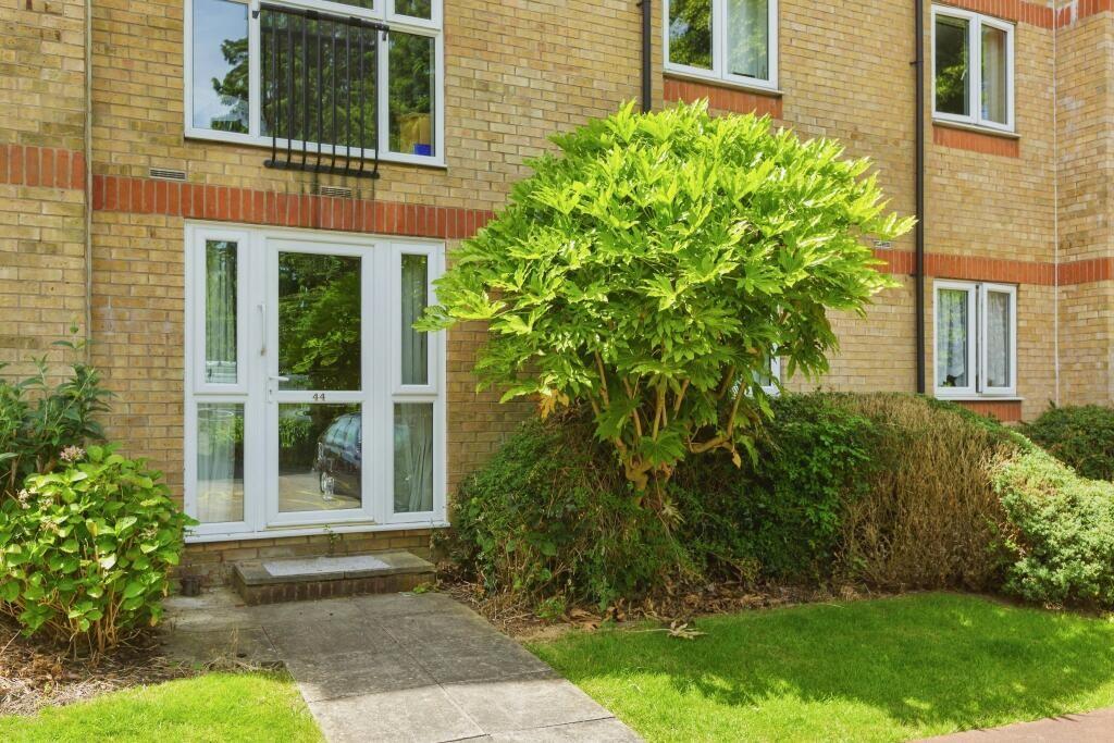 Main image of property: Hendon Grange, Leicester