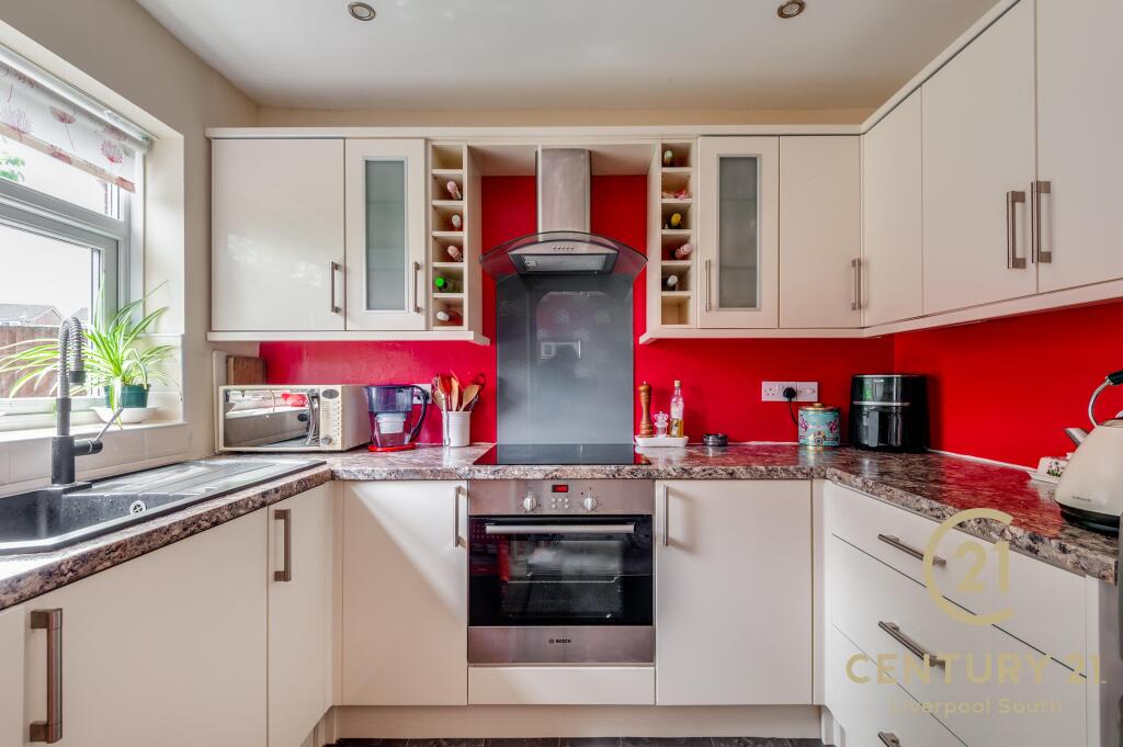 Watergate Way, Woolton, Liveprool, L25 photo 2