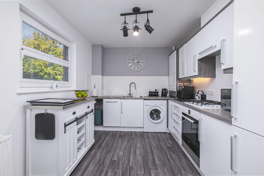 Apartment in Kirkcaldy - More