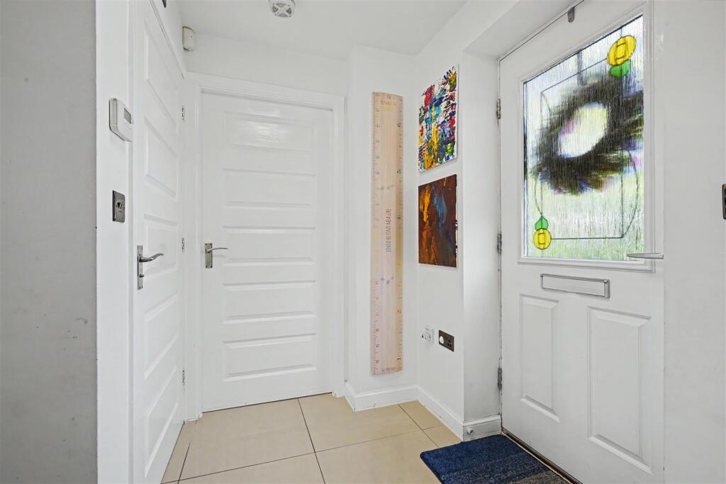 Bye Pass Road, Chilwell, Nottingham - View 5