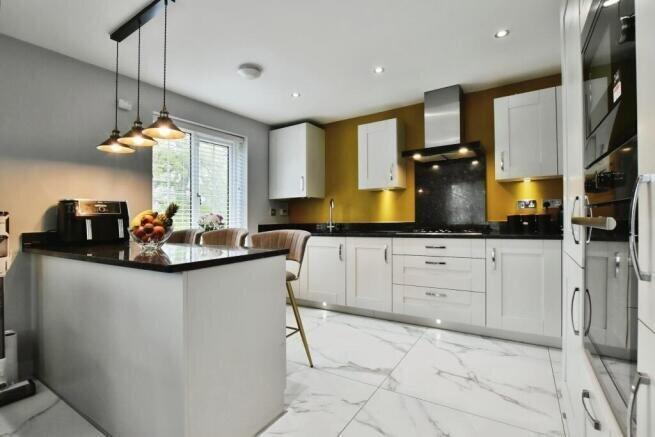 House in Stockport - View 3
