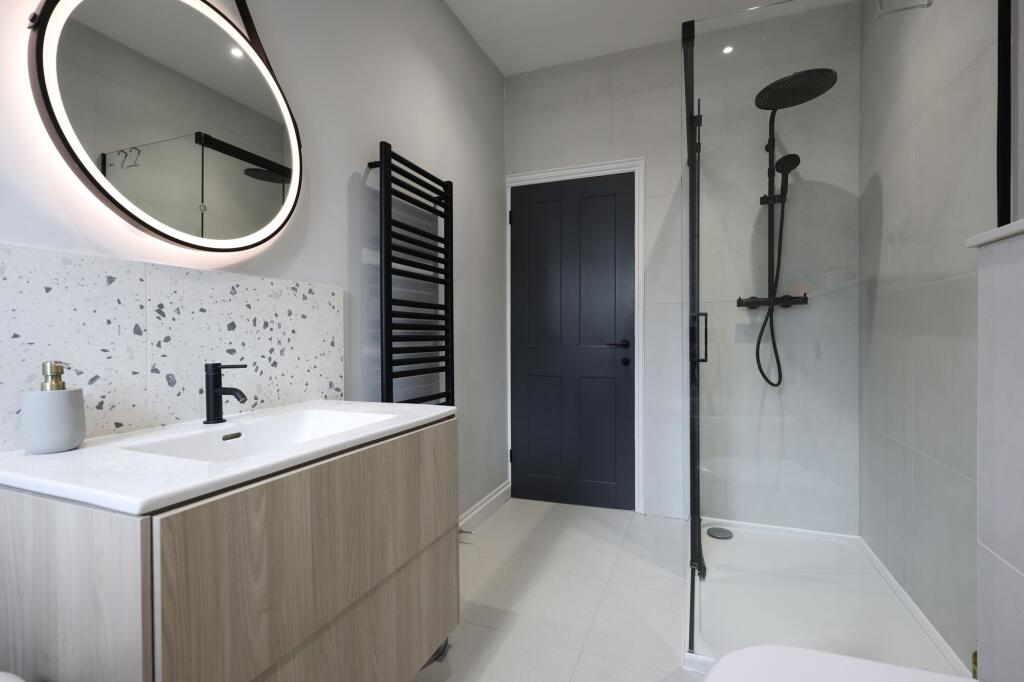 Wolseley Road, Bristol, BS7 - More