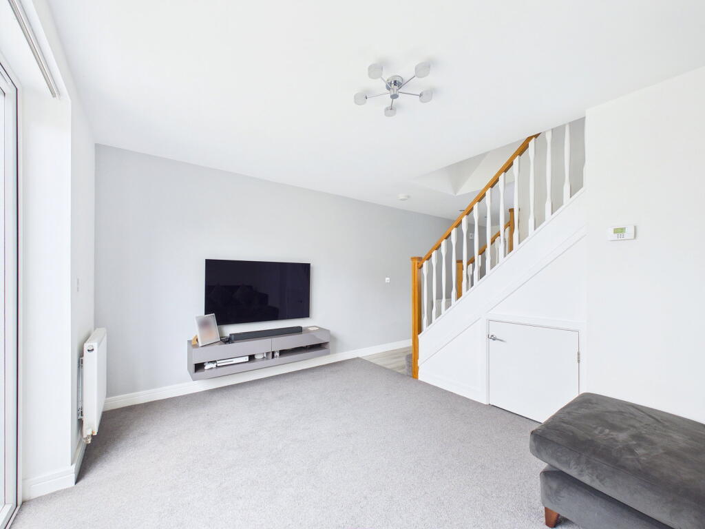 Ivy Way, Clipstone Village, NG21 9GZ photo 4