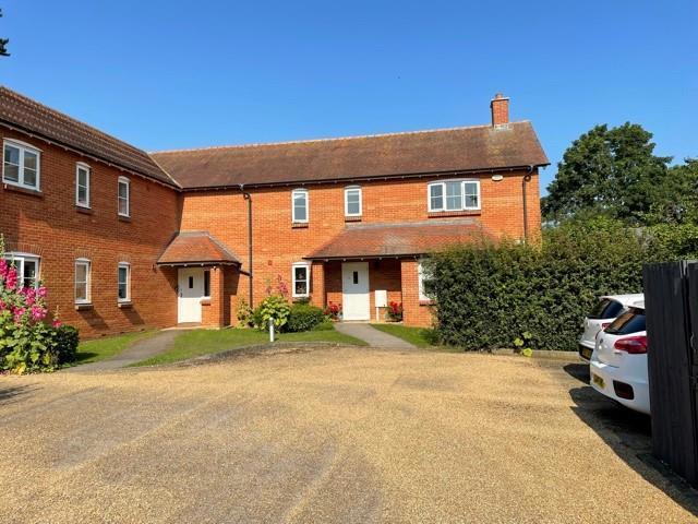 Main image of property: Lodore, Deanshanger