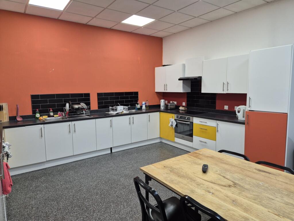 Apartment in Bolton, Greater Manchester - More