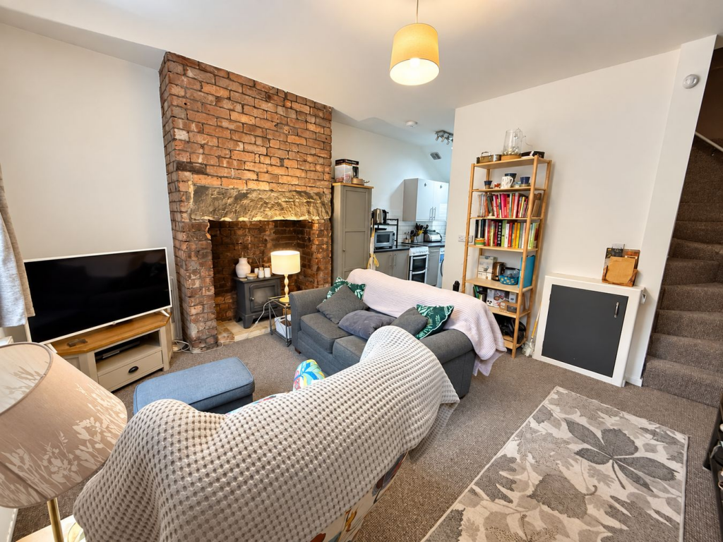 House in Bradford, Shipley - View 2