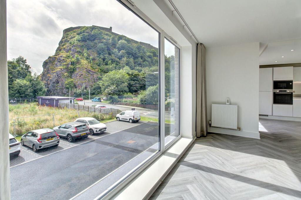 Apartment in Dumbarton, Silverton - View 4