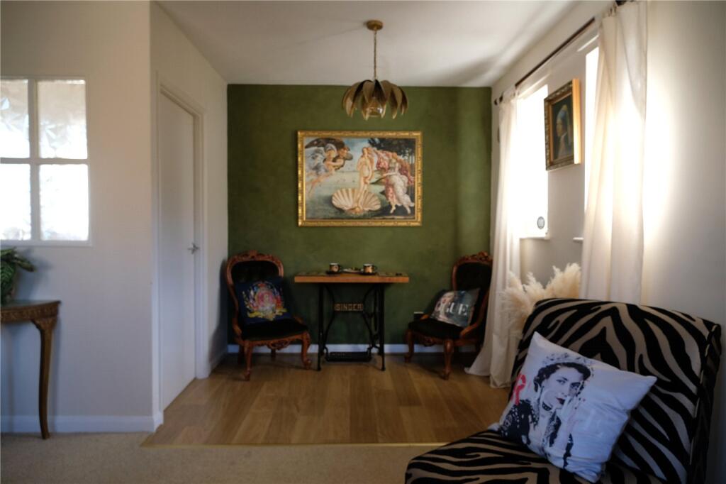 Apartment in Salisbury - View 4