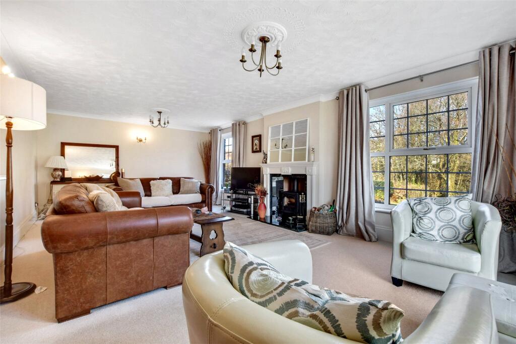 Kentisbury, Barnstaple, Devon, EX31 photo 4
