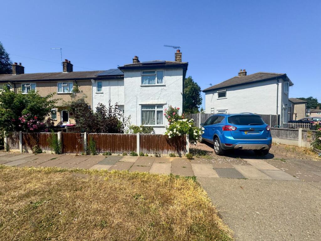 Main image of property: Browning Avenue, Southend-On-Sea