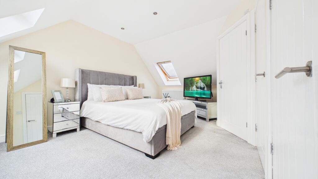 House in Doncaster - View 2