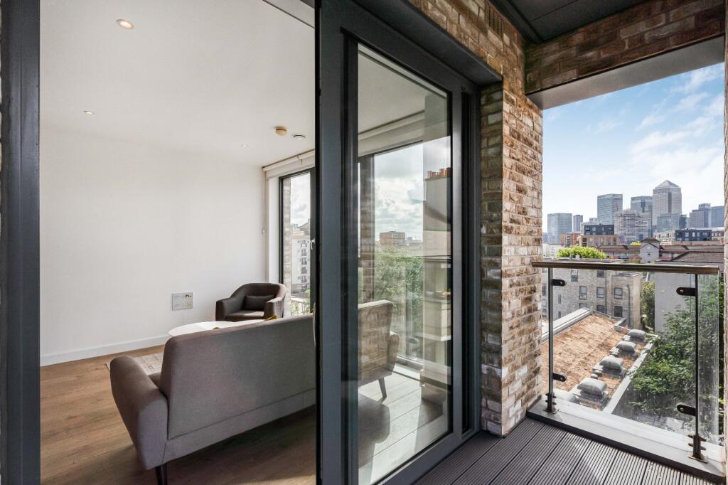 Apartment in London - View 5