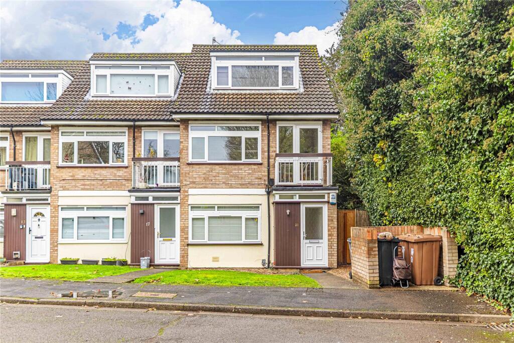 Main image of property: St. Peters Close, Bushey Heath, Bushey, Hertfordshire, WD23