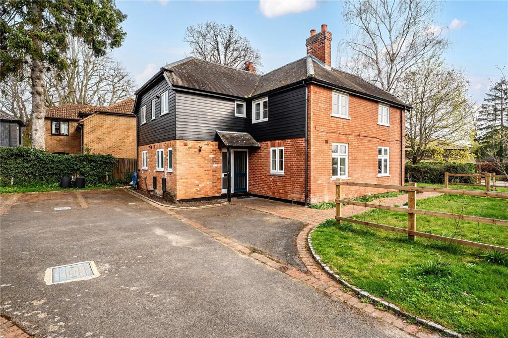 Main image of property: Liddell Close, Finchampstead, Wokingham, Berkshire, RG40